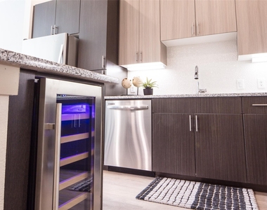 901 N Zang Boulevard - Photo Thumbnail 4