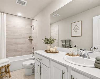 2217 Currents Road - Photo Thumbnail 12