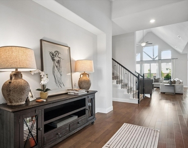 11828 Prudence Drive - Photo Thumbnail 3