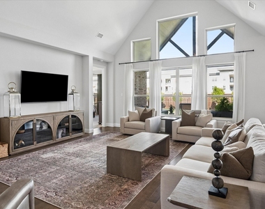 11828 Prudence Drive - Photo Thumbnail 8