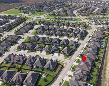 11828 Prudence Drive - Photo Thumbnail 33