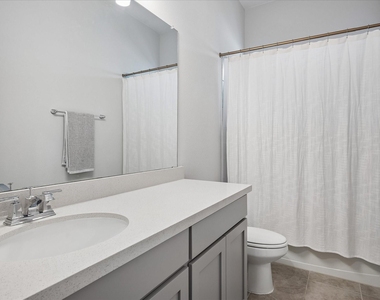 11828 Prudence Drive - Photo Thumbnail 6