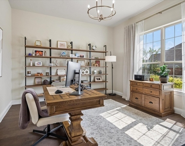 11828 Prudence Drive - Photo Thumbnail 4