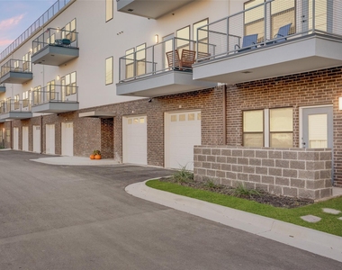 209 Wimberly Street - Photo Thumbnail 1
