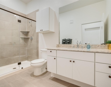 209 Wimberly Street - Photo Thumbnail 7