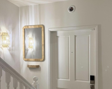 695 Hibiscus Street - Photo Thumbnail 20