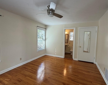 3733 Washburn Avenue - Photo Thumbnail 5