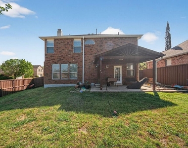 9633 Anns Way - Photo Thumbnail 38