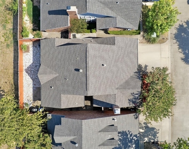3021 Waterfront Circle - Photo Thumbnail 27