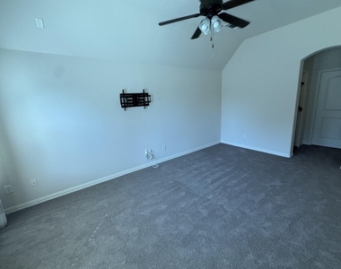 13721 Vera Cruz Road - Photo Thumbnail 15
