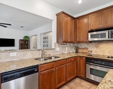 2685 Calmwater Drive - Photo Thumbnail 13