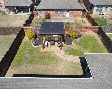 2685 Calmwater Drive - Photo Thumbnail 31