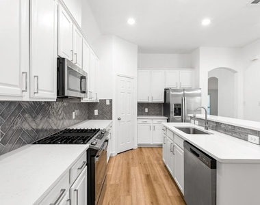 7577 Petersburgh Place - Photo Thumbnail 6