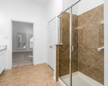 7577 Petersburgh Place - Photo Thumbnail 16