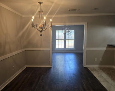 9010 Avalon - Photo Thumbnail 10