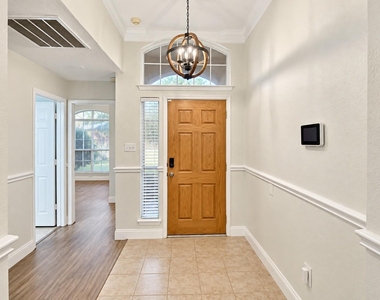 4628 Mustang Drive - Photo Thumbnail 2