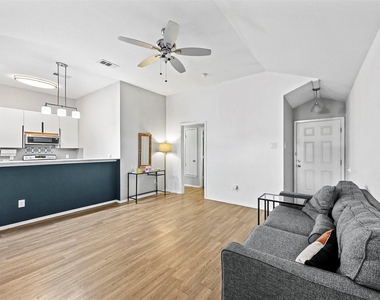 2814 Sherry Street - Photo Thumbnail 1