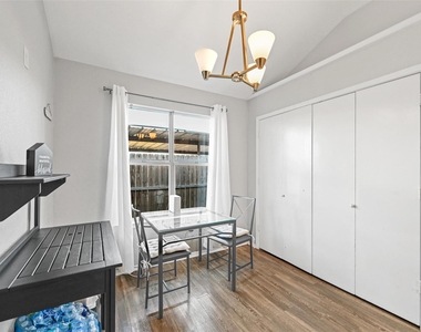 2814 Sherry Street - Photo Thumbnail 9
