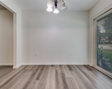 428 N Dallas Avenue - Photo Thumbnail 10