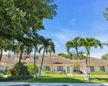 770 E Camino Real - Photo Thumbnail 32