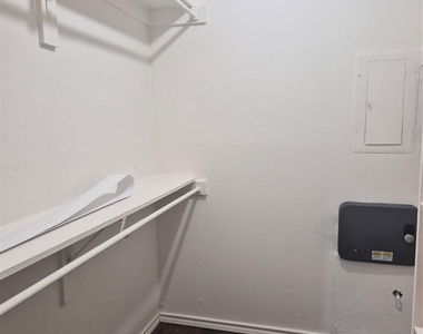 8110 Skillman Street - Photo Thumbnail 14