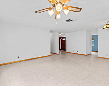 5611 Sw 97th Terrace - Photo Thumbnail 13