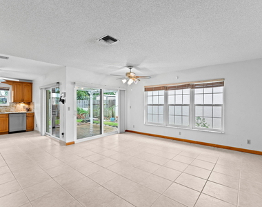 5611 Sw 97th Terrace - Photo Thumbnail 12