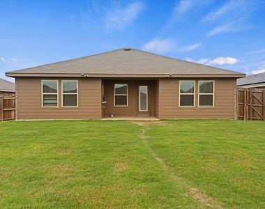 1403 Thunder Canyon Way - Photo Thumbnail 26