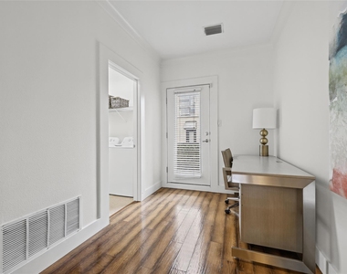 4312 Mckinney Avenue - Photo Thumbnail 31