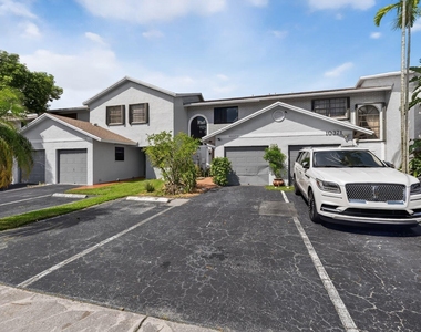 10377 Nw 3rd Street - Photo Thumbnail 2