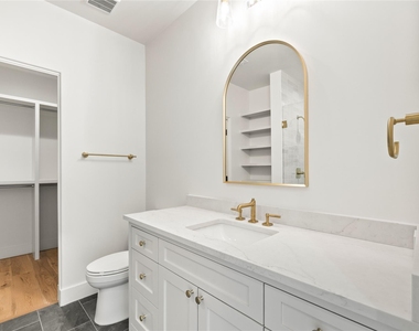 8730 Rexford Drive - Photo Thumbnail 36