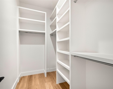 8730 Rexford Drive - Photo Thumbnail 8
