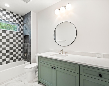 8730 Rexford Drive - Photo Thumbnail 34