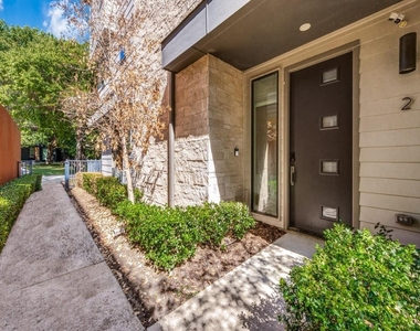 6028 Hudson Street - Photo Thumbnail 1