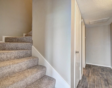 707 E Shady Grove Road - Photo Thumbnail 1