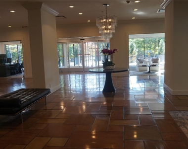 3883 Turtle Creek Boulevard - Photo Thumbnail 1