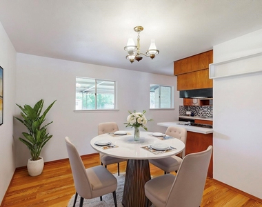 304 Nw Summercrest Boulevard - Photo Thumbnail 4