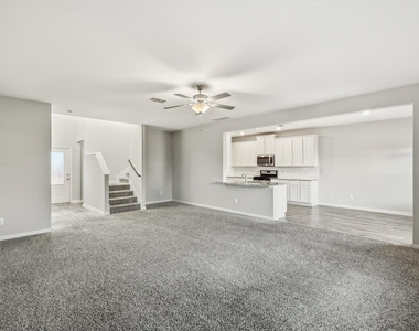 2029 Yarbrough Drive - Photo Thumbnail 7