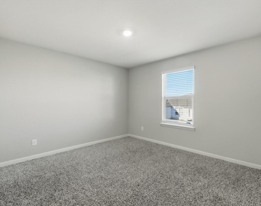 2029 Yarbrough Drive - Photo Thumbnail 12