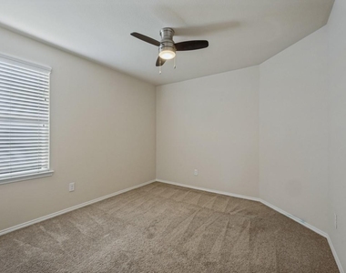 1201 Jasper Crossing - Photo Thumbnail 22