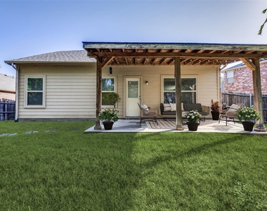 1201 Jasper Crossing - Photo Thumbnail 32