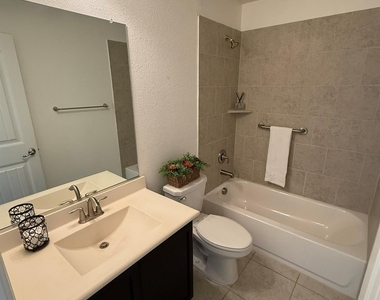 8529 Grand Oak Road - Photo Thumbnail 24