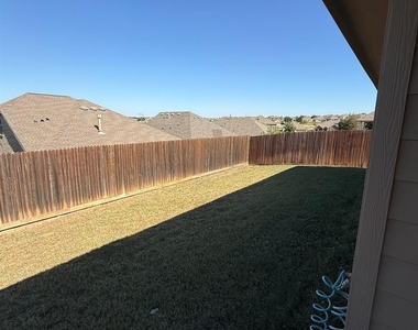 8529 Grand Oak Road - Photo Thumbnail 16