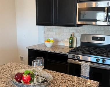 8529 Grand Oak Road - Photo Thumbnail 3