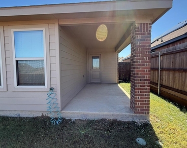 8529 Grand Oak Road - Photo Thumbnail 17