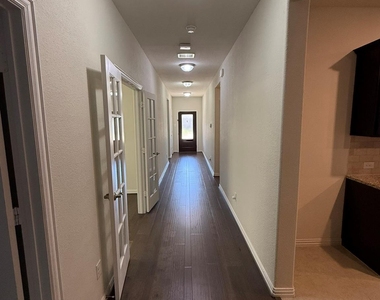8529 Grand Oak Road - Photo Thumbnail 18