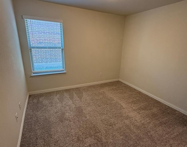 8529 Grand Oak Road - Photo Thumbnail 32