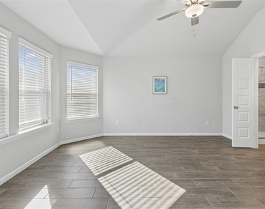 14068 Drover Street - Photo Thumbnail 21