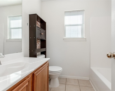 1727 Preston On The Lake Boulevard - Photo Thumbnail 21