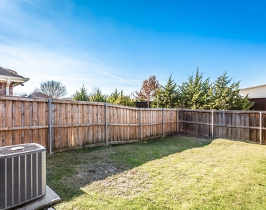 1727 Preston On The Lake Boulevard - Photo Thumbnail 24